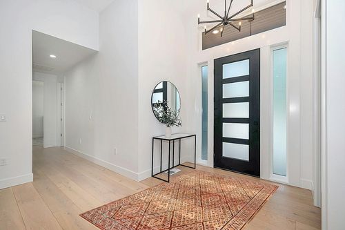 Rugs USA x Prabal Gurung Bagmati Machine Washable Area Rug, 5x8, Orange in Modern White Entryway