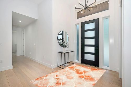 SAFAVIEH Dip Dye Collection 5' x 8' Orange / Ivory DDY685K Handmade Trellis Watercolor Premium Wool Area Rug in Modern White Entryway