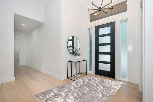 SAFAVIEH Restoration Vintage Collection Area Rug - 5' x 8', Purple & Ivory, Handmade Modern Abstract Wool & Viscose, Ideal for High Traffic Areas in Living Room, Bedroom (RVT112V) in Modern White Entryway