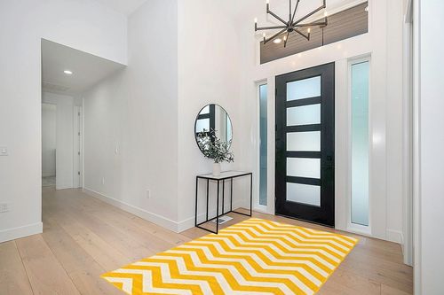 Unique Loom Outdoor Coastal Collection Area Rug - Dalgalar (5' 3" x 8' Rectangle, Yellow/ Ivory) in Modern White Entryway