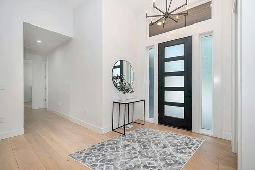 Wonnitar Moroccan Machine Washable Large Area Rug in Modern White Entryway