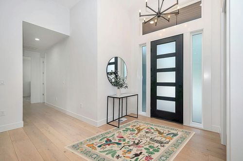 5'x7' | Machine Washable Area Rug | Kid & Pet Friendly | Indoor Rug | Iris Apfel ... in Modern White Entryway