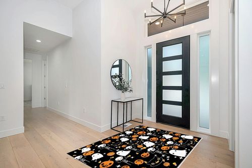 Large Area Rug, Halloween Non-Slip Indoor Accent Area Carpet, Orange Pumpkin White Ghost Skeleton Black Fluffy Shaggy Runner Rug for Living Room, Bedroom, Kids Room, 5'x 7' in Modern White Entryway