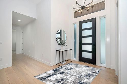 Rugshop Contemporary Abstract Distressed Area Rug 5' x 7' Blue in Modern White Entryway