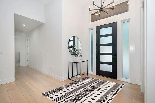GMFINE Area Rug 5x7, Ultra-Thin Non Slip Washable Rugs, Geometric Boho Area Rugs Large Carpet for Living Room Bedroom Dinning Room (White/Black, 5' x 7') in Modern White Entryway