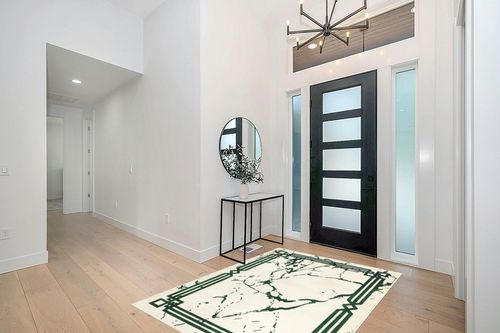 Antep Rugs Babil Gold 5x7 Abstract Marble Geometric Indoor Area Rug (Green Cream, 5'3" x 7') in Modern White Entryway
