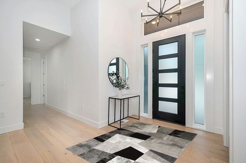 Home Dynamix Catalina Bismark Contemporary Geometric Area Rug, Grey/Black, 5'3"x7'2" in Modern White Entryway