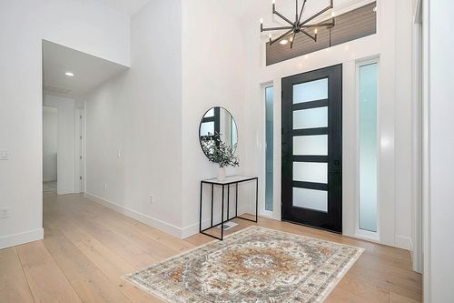 befbee 5x7 Area Rugs for Living Room,Stain Resistant Washable Rug,Non-Slip Backing Rugs for Bedroom,Kitchen,Printed Vintage Home Decor Rug (Turmeric/Grey, 5'x7') in Modern White Entryway