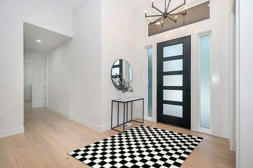 Seavish Checkered Rug, 5x6.5 Ft Black and White Outdoor Rug Moroccan Checkerboard Mat Washable Runner Rug Cotton Woven for Hallway Front Door Bedroom Entryway Kitchen Floor Reversible Area Rugs in Modern White Entryway