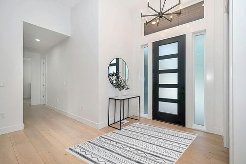 Soalmost 5x7 Area Rugs for Living Room, Chester Washable Rug for Bedroom, Non-Slip Backing Modern Home Office Decor, Neutral Farmhouse Area Rug(Ivory/Grey,5'x7') in Modern White Entryway