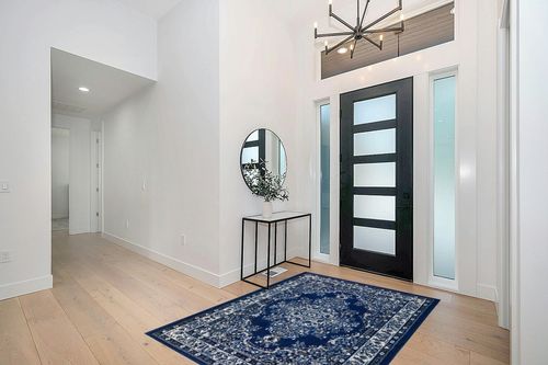 Antep Rugs Oriental 5x7 Traditional Medallion Indoor Area Rug Siesta (Navy Blue, 5'3" x 7') in Modern White Entryway