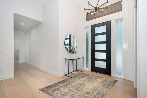 Amber Lewis x Loloi Morgan Collection MOG-01 Sunset / Ink 5'-0" x 7'-0" Area Rug feat. CloudPile in Modern White Entryway