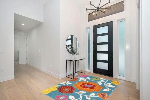 Well Woven StarBright Daisy Flowers Modern Floral Blue 5' x 7' Kids Area Rug in Modern White Entryway