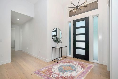 Poeti 5x7 Area Rugs, Ultra Soft Washable Rug, Stain Resistant Rugs for Living Room, Non Slip Backing, Boho Rug Distressed Medallion (Pink, 5x7 Feet) in Modern White Entryway