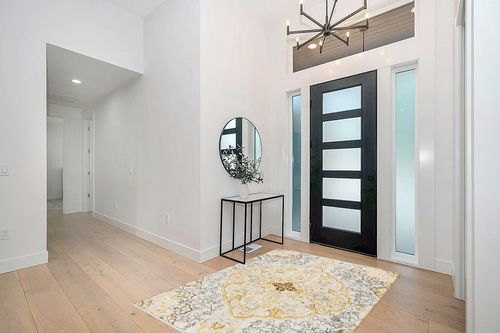 Artistic Weavers Lohena Vintage Medallion Area Rug,5'3" x 7'1",Yellow in Modern White Entryway