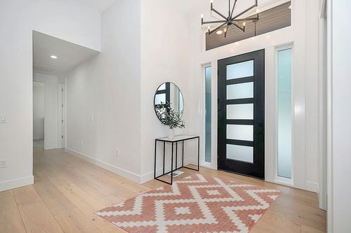 Mark&Day Outdoor Rugs, 5x7 Squaw Modern Dark Coral/Off-White Indoor/Outdoor Area Rug, Pink Off-White Carpet for Patio, Porch, Deck, Bedroom, Living Room or Kitchen (5'3" x 7') in Modern White Entryway