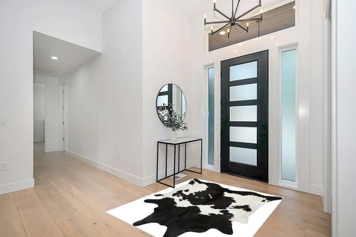 Black and White Cowhide Rug | Natural Cow Skin Cow Hide Leather Area Rug Hair On, 5 ft X 6 ft Premium Black White Shed Free Natural Hide in Modern White Entryway