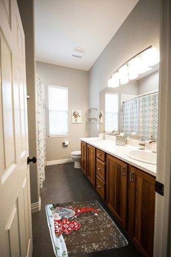 AMHNF Merry Christmas Cute Gnome Bath Mat Cute Elf Folklore Snowfalke Brown Vintage Wooden Board Winter Holiday Happy New Year Bathroom Absorbent Doormat Toilet Floor Rug in Wooden and Grey Bathroom