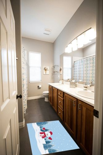 Area Rugs Non-Slip Washable Rug Christmas Snowman Snowflake Indoor Rug Rubber Backing Floor Mats Home Decor Carpet for Living Room Dining Room Non Shedding 2x3 Ft in Wooden and Grey Bathroom