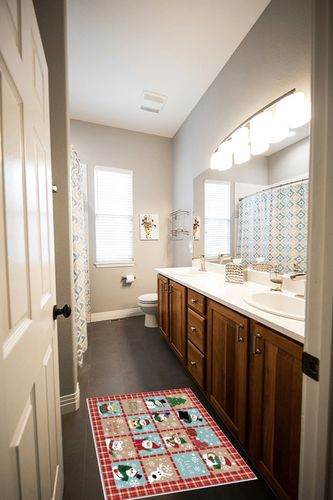 Area Rugs Non-Slip Washable Rug Red Plaid Theme Christmas Element Collection Indoor Rug Rubber Backing Floor Mats Home Decor Carpet for Living Room Dining Room Non Shedding 2x3 Ft in Wooden and Grey Bathroom