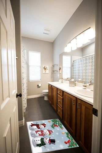 Area Rug 2x3 Feet, Xmas Tree Cardinals Snowflake Christmas Snowman Rug, Rugs for Living Room Decor Bedroom Decor Kids Room, Non-Slip Living Room Rugs, Comrft Carpet Washable Rug in Wooden and Grey Bathroom