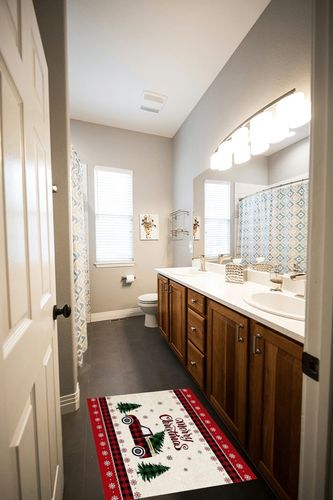 Area Rug, Red Buffalo Plaid Snowflake Red Truck with Xmas Tree Christmas Area Rug, Living Room Rugs, Area Rugs for Bedroom Decor&Living Room Decor, Carpet 2x3ft Bedroom Rug, Rugs for Living Room in Wooden and Grey Bathroom