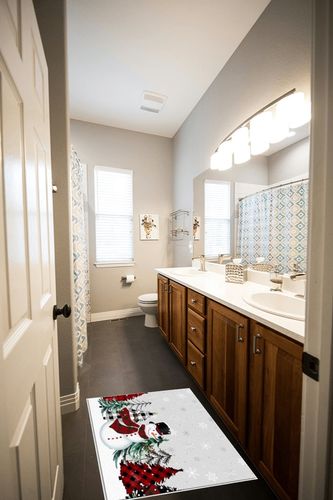 Christmas Area Rug, 2' x 3' Large Indoor and Outdoor Area Rugs with No-Slip Backing, Easy to Clean, Perfect for Living Room/Bedroom/Patio/Picnic/Decking, Cute Snowman Xmas Tree Grey Background in Wooden and Grey Bathroom