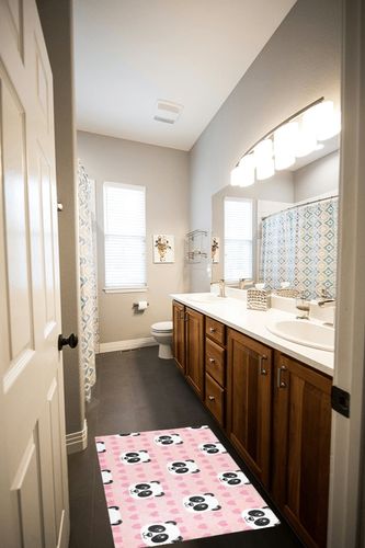 Cute Cartoon Panda Pink Bathroom Rugs Fluffy Absorbent Bath Mat Machine Washable Soft Microfiber Shaggy Kitchen Mat Non Slip Carpet Runner for Bathtub Entryway Bedroom Floor in Wooden and Grey Bathroom