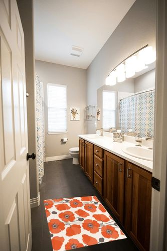 Watercolor Red Poppy Plush Shag Bath Rugs Red Blossoms Flowers Soft Fluffy Floor Doormat Carpet,Non-Slip Door Mats for Living Room Bedroom Kitchen Entryway Retro Abstract Bouquet in Wooden and Grey Bathroom