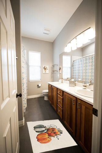 Farm Harvest Pumpkins Plush Shag Bath Rugs Orange Green Black Pumpkin Soft Fluffy Floor Doormat Carpet,Non-Slip Door Mats for Living Room Bedroom Kitchen Entryway Retro Burlap in Wooden and Grey Bathroom