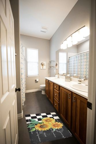 Farm Sunflowers Plush Shag Bath Rugs Yellow Flowers Vintage Plaid Soft Fluffy Floor Doormat Carpet,Non-Slip Door Mats for Living Room Bedroom Kitchen Entryway Black White in Wooden and Grey Bathroom