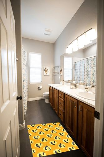 Halloween Plush Shag Bath Rugs Spooky Black Bats Animals Soft Fluffy Floor Doormat Carpet,Non-Slip Door Mats for Living Room Bedroom Kitchen Entryway Yellow Moon Orange in Wooden and Grey Bathroom