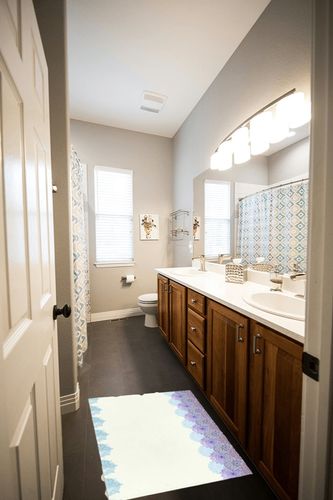 Bohemian Mandala Flower Plush Shag Bath Rugs Chic Teal Purple Floral Soft Fluffy Floor Doormat Carpet,Non-Slip Door Mats for Living Room Bedroom Kitchen Entryway Cream Yellow in Wooden and Grey Bathroom