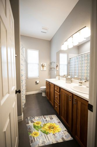 Plush Shag Bath Rugs Watercolor Yellow Sunflower Soft Fluffy Floor Doormat Carpet,Non-Slip Door Mats for Living Room Bedroom Kitchen Entryway Rustic Newspaper Wood Plank in Wooden and Grey Bathroom