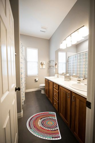 LOOSLOON 2 Pcs Boho Half Round Bath Mat,Non-Slip Absorbent Bathroom Rug,Washable Floor Mats,Bohemian Mandala Shower Rugs,for Indoor Floor, Bedroom,Tub, Front Door Entrance,30"×20" (b2) in Wooden and Grey Bathroom