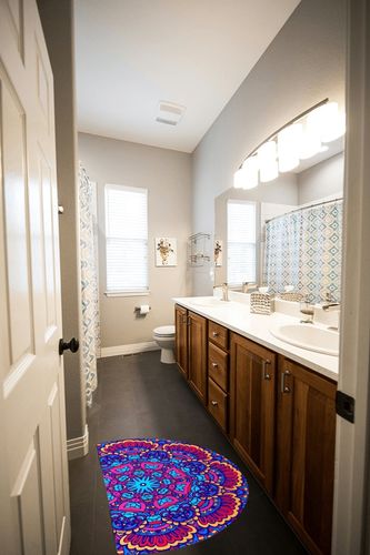 Boho Colorful Blue Flower Half Round Bath Rug Mat (2 PCS),Diatomaceous Earth Quick Dry Non Slip Absorbent Thin Bathroom Rugs,Bohemian Shower Carpet,30''x20'' (d3) in Wooden and Grey Bathroom