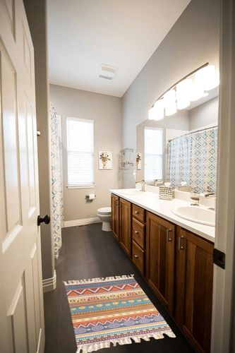 aoaoaoway Cotton Rug Soft Rug and Handwoven Fringe Rectangular Cotton Rug Tapestry Boho Kitchen, Living Room (Blue&Orange, 35.4 * 23.6) in Wooden and Grey Bathroom
