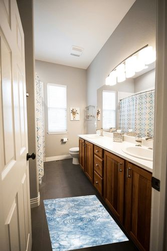 ALAZA Kitchen Rugs Door Mat Bath Mats Area Rugs Floor Non Slip Washable Blue Mandala Bohemian Flower for Bedroom Living Room 39×20in in Wooden and Grey Bathroom