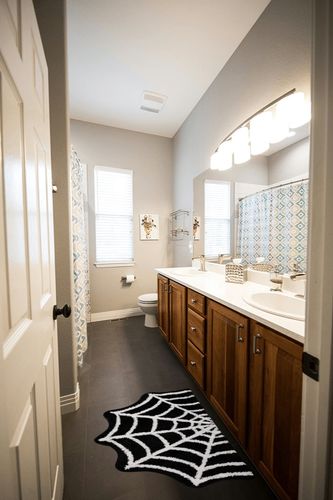 Estmy Spider Web Indoor Halloween Rug 2x3, Plush Gothic Cute Fun Halloween Bathroom Rugs Non Slip Kitchen Rug Machine Washable, Halloween Accent Throw Area Rugs for Front Door Porch Indoor Doormat in Wooden and Grey Bathroom