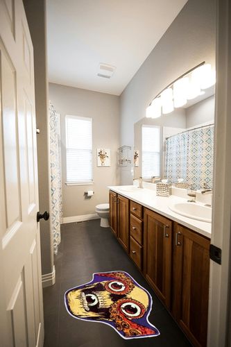 LOLOSALE Bathroom Rug Mat,Halloween Octopus Skull Man's Hugging Your Eyes Indoor Door Mat,Durable Water Absorbent,Non-Slip Bath Mats for Shower Tub Bathroom Floor (32''x28'') in Wooden and Grey Bathroom