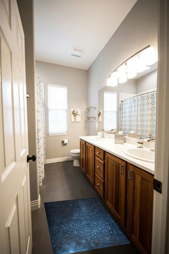 KLL Retro Lights Background Bathroom Runner Rug Non-Slip Absorbent Kitchen Floor Mat Soft Feet Fluffy Washroom Laundry Room Farmhouse Area Rugs 39x20in Blue Flash in Wooden and Grey Bathroom