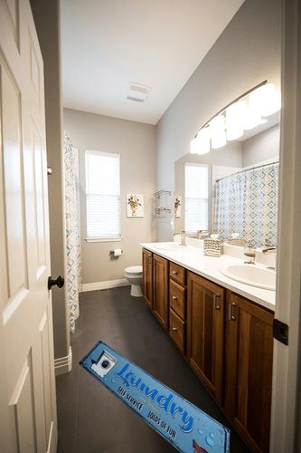 Carvapet Laundry Room Decorative Printed Runner Rug (20"x59", Blue & Rust) in Wooden and Grey Bathroom