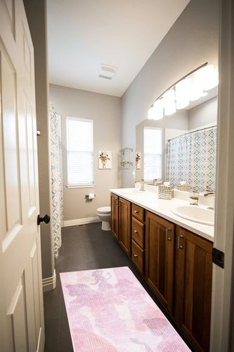 Safavieh Disney Princess Collection Machine Washable Slip Resistant 2'3" x 3'9" Pink/Purple DSN507U Kids Bedroom Nursery Playroom Area Rug in Wooden and Grey Bathroom