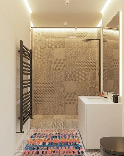 Dash and Albert Paint Chip Coral Hand Micro Hooked Wool Rug, 3 X 5 Feet, Multi/Pink Geometric Pattern in White Tiled Bathroom