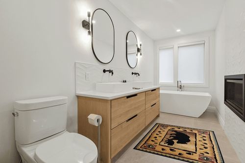 Rustic Lodge Log Cabin Bear and Cub Area Rug Carpet (3 Feet 10 Inch X 5 Feet 2 Inch) in Scandinavian Neutral bathroom