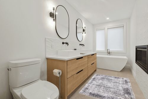Bloom Rugs 4x6 Rug - Ivory/Charcoal Traditional Geometric Area Rug for Living ... in Scandinavian Neutral bathroom