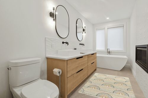 Alec Rainbow Shag Area Rug Mack & Milo Rug Size: Rectangle 4'4" x 6' in Scandinavian Neutral bathroom