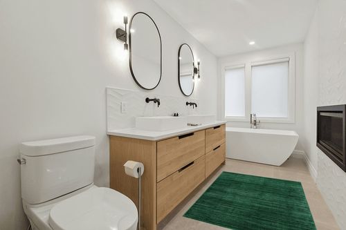 SAFAVIEH Vision Collection Accent Rug - 4' x 6', Dark Green, Modern Ombre Tonal Chic Design, Non-Shedding & Easy Care, Ideal for High Traffic Areas in Entryway, Living Room, Bedroom (VSN606Y) in Scandinavian Neutral bathroom