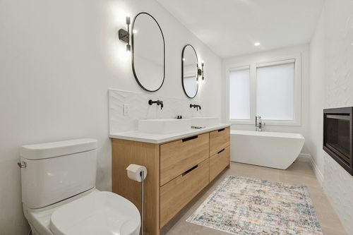 SAFAVIEH Madison Collection Accent Rug - 4' x 6', Grey & Gold, Boho Chic Medallion Distressed Design, Non-Shedding & Easy Care, Ideal for High Traffic Areas in Entryway, Living Room, Bedroom (MAD473F) in Scandinavian Neutral bathroom