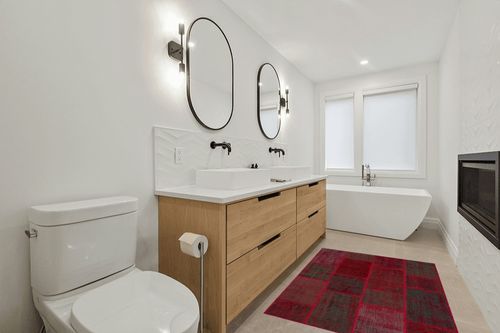 BESPOKY 3'11" x 5'11" (120x180 Cm) Iskece Red Vintage Wool Handmade Area Rug in Scandinavian Neutral bathroom